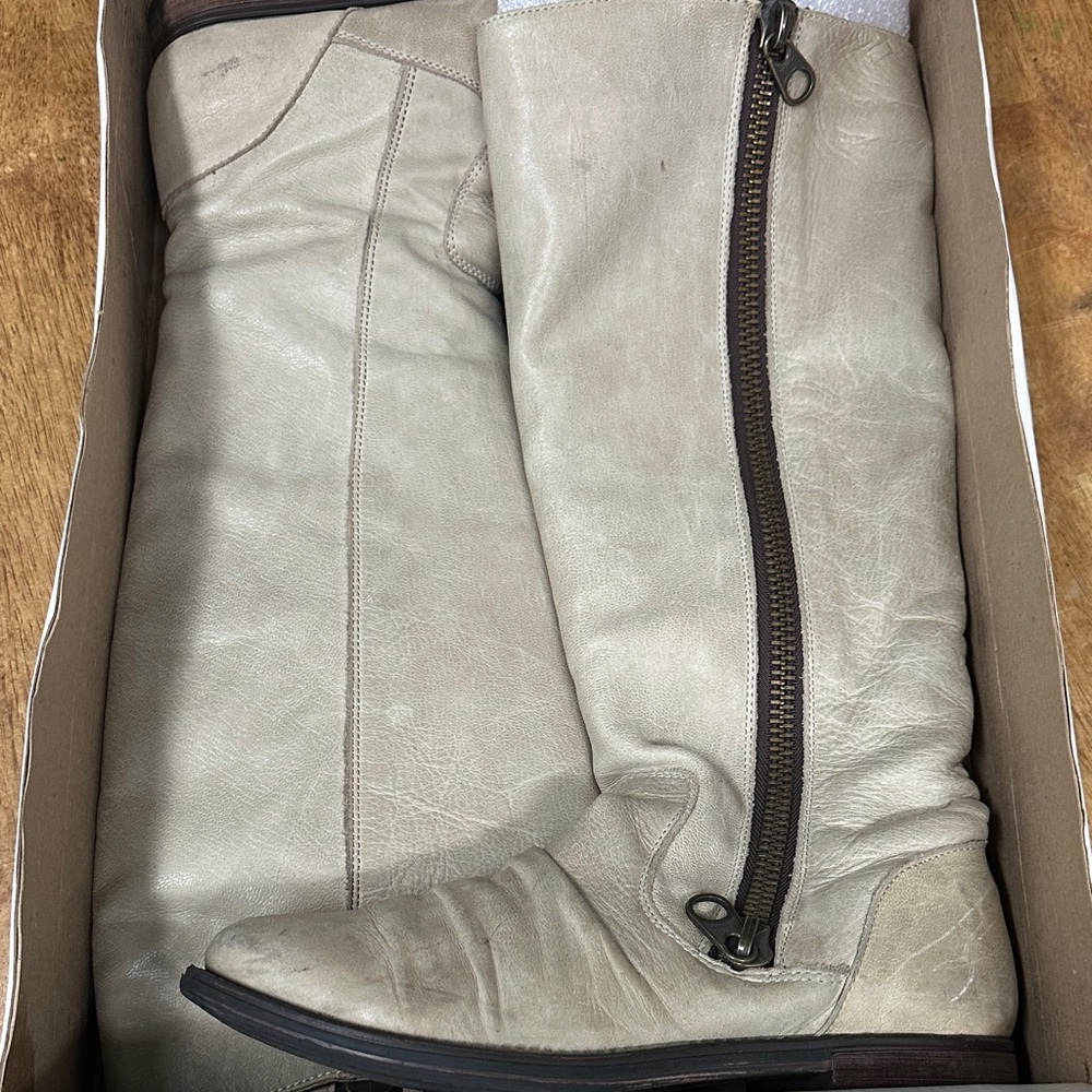 Steve Madden Cream Combat Boots